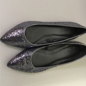 Women's Rhinestone Glitter Pointed Toe Flats - Silver